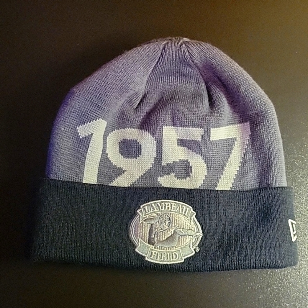 New Era Lambeau Field (Green Bay) Knit Hat